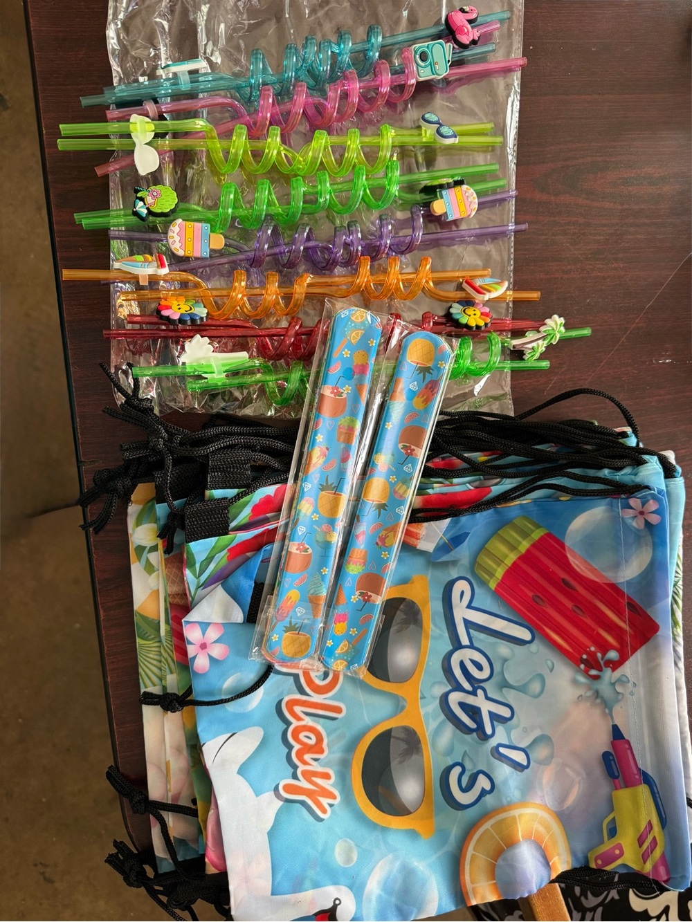 Multicolor Kids Spiral Drink Straws with Fun Beach Drawstring Bag